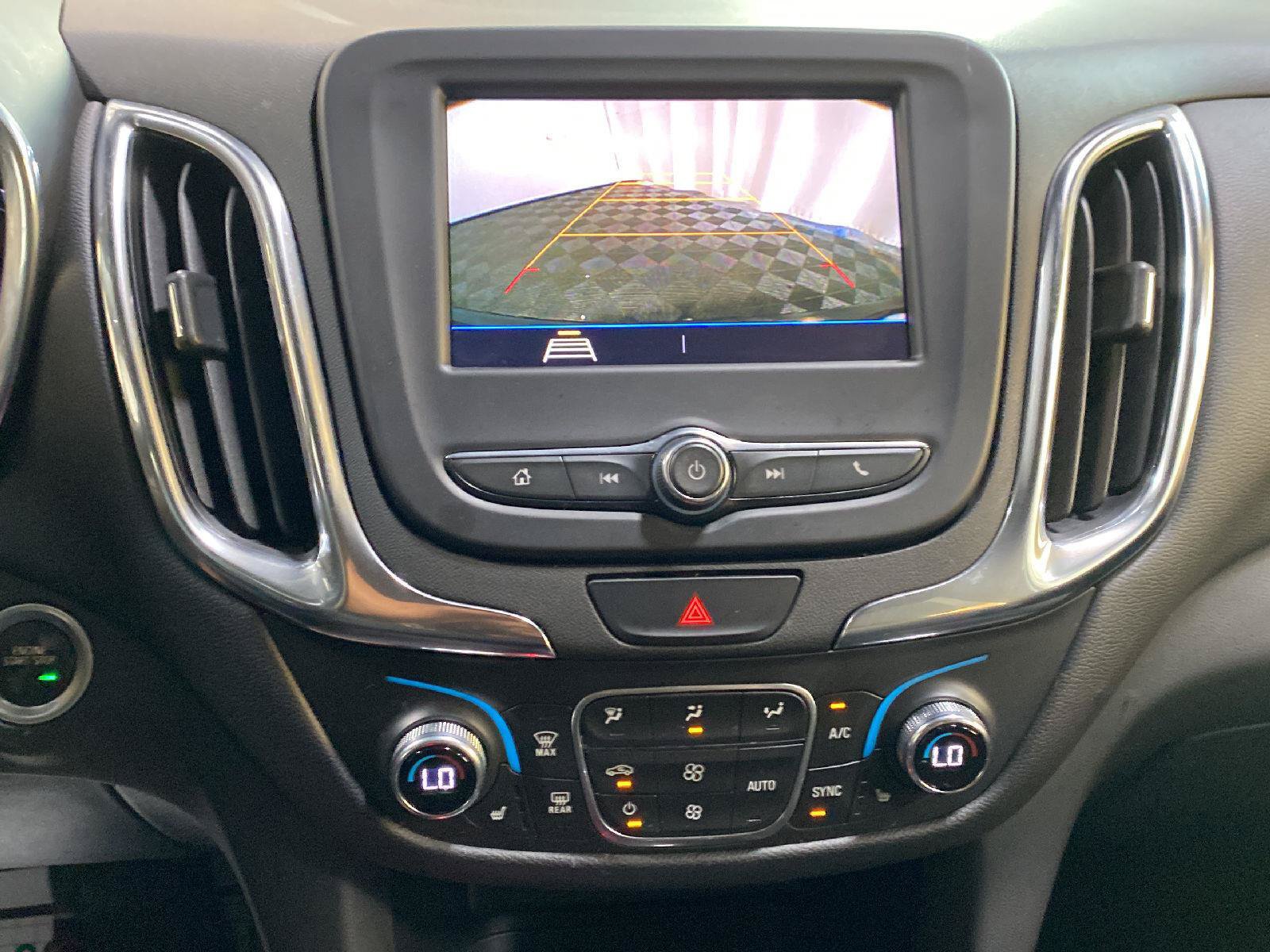 Used 2020 Chevrolet Equinox LT w/ Driver Convenience Package FWD image 16