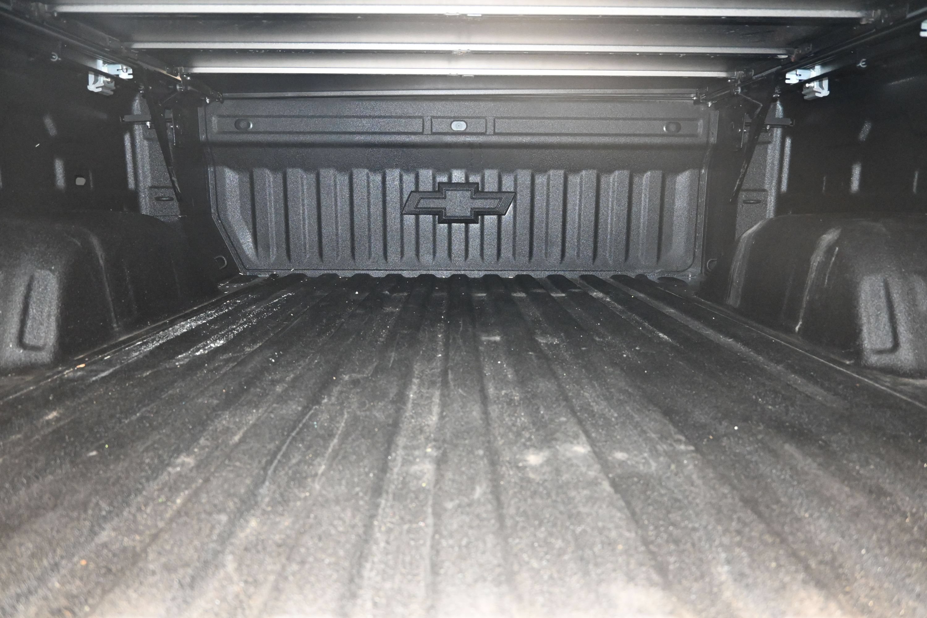 Used 2023 Chevrolet Silverado 1500 LT AWD/4WD image 22