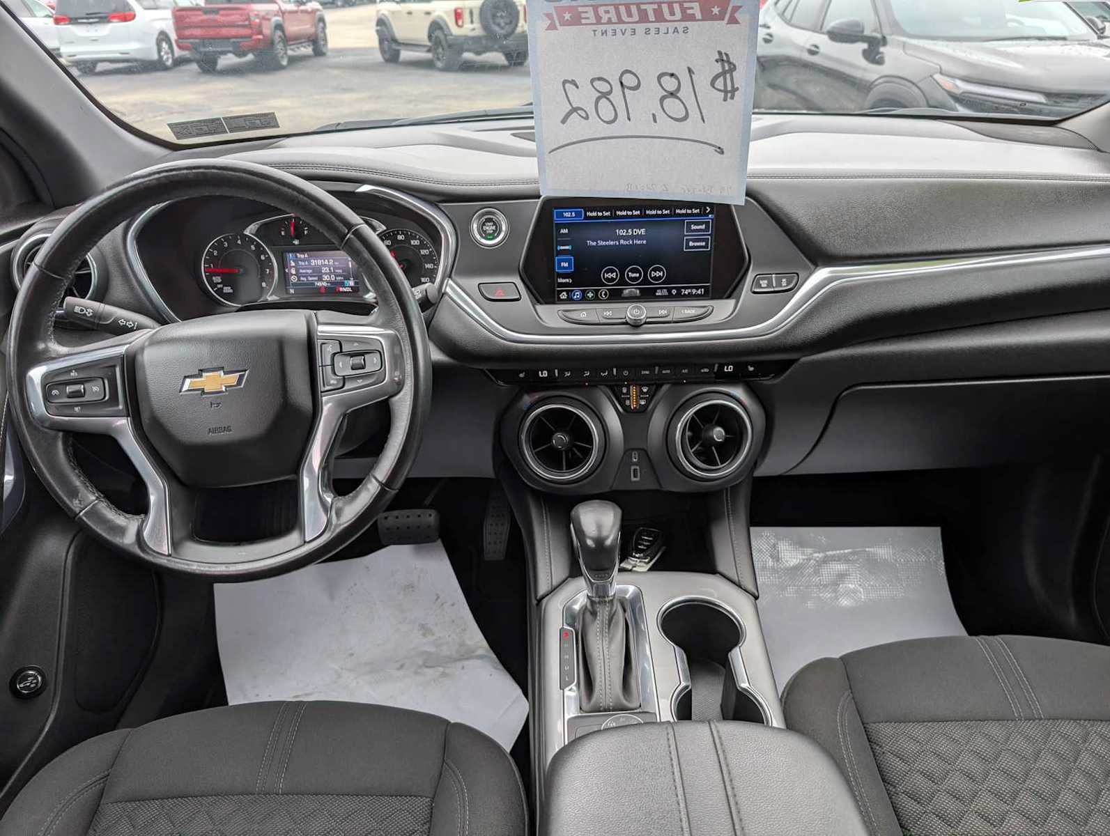 Used 2019 Chevrolet Blazer LT AWD/4WD image 17