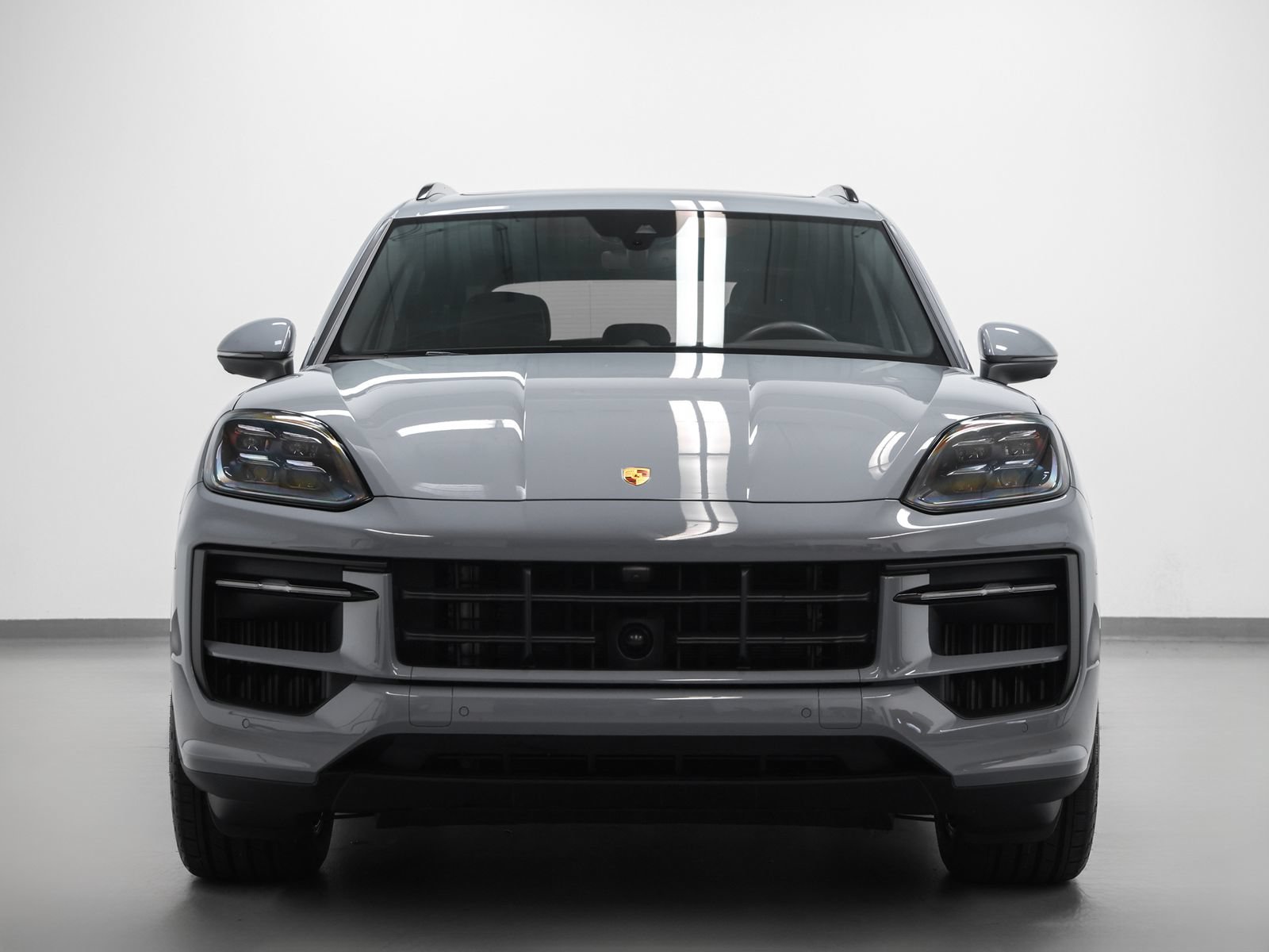 Certified 2024 Porsche Cayenne AWD/4WD image 8