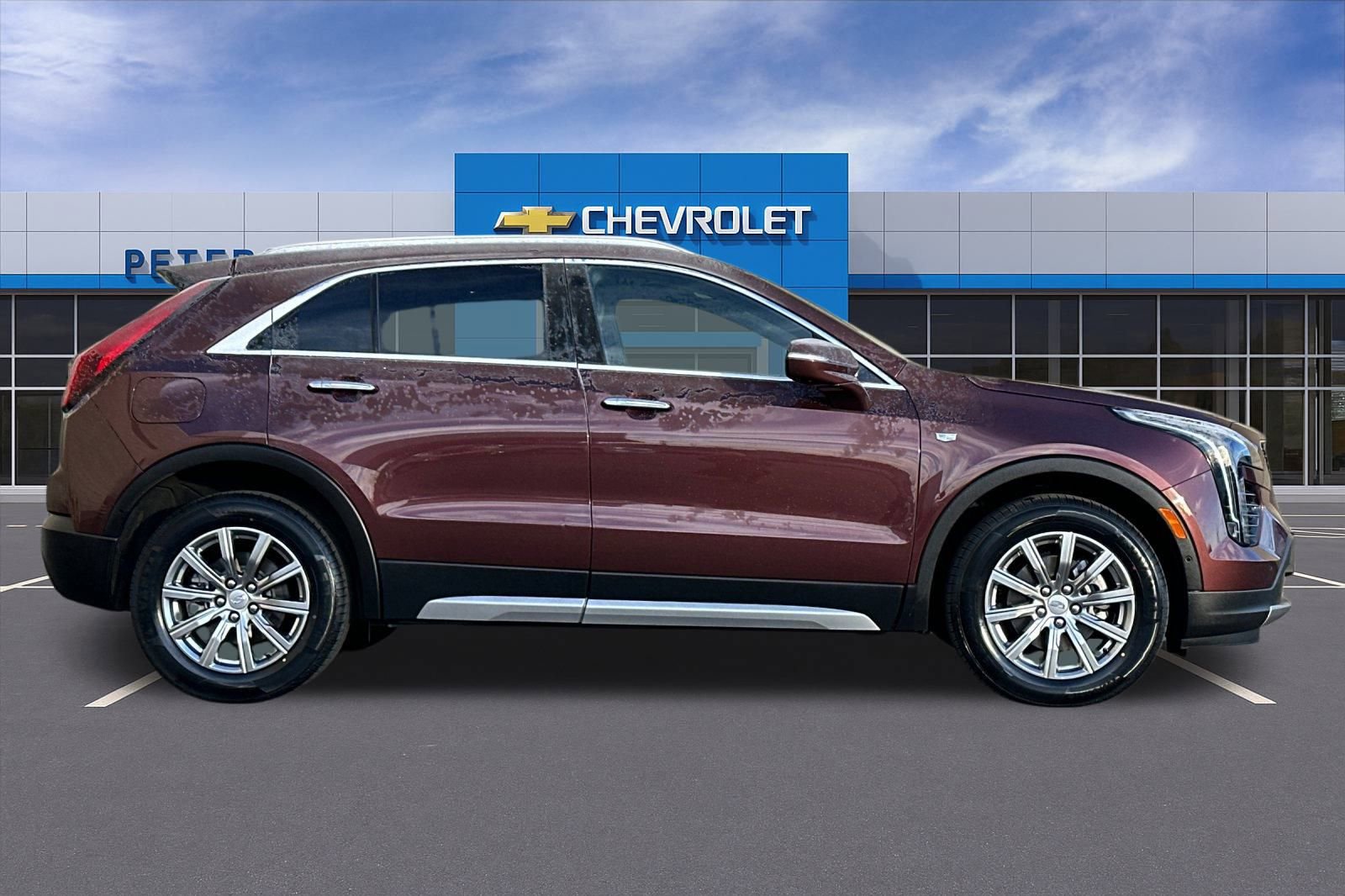 Certified 2023 Cadillac XT4 Premium Luxury w/ Technology Package image 3