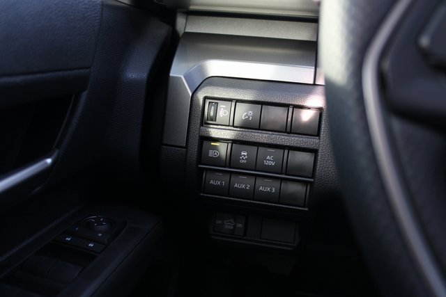 Used 2025 Toyota Tacoma Limited image 24