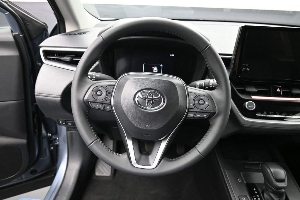Certified 2026 Toyota Corolla Cross LE w/ Moonroof Package AWD/4WD image 16