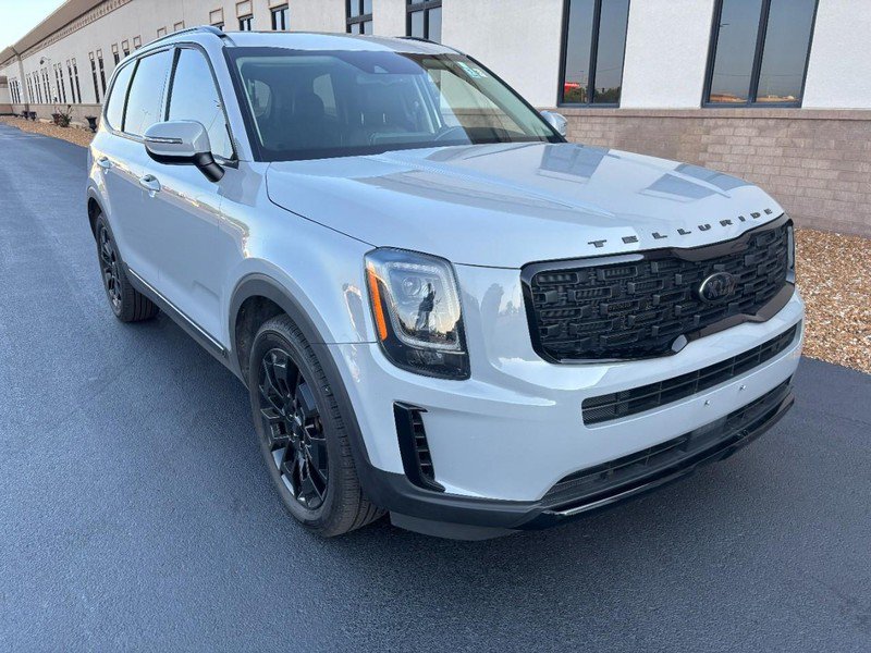 Used 2021 Kia Telluride EX w/ EX Premium Package AWD/4WD image 2