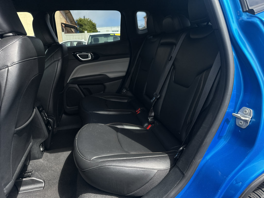Used 2024 Jeep Compass Limited AWD/4WD image 14