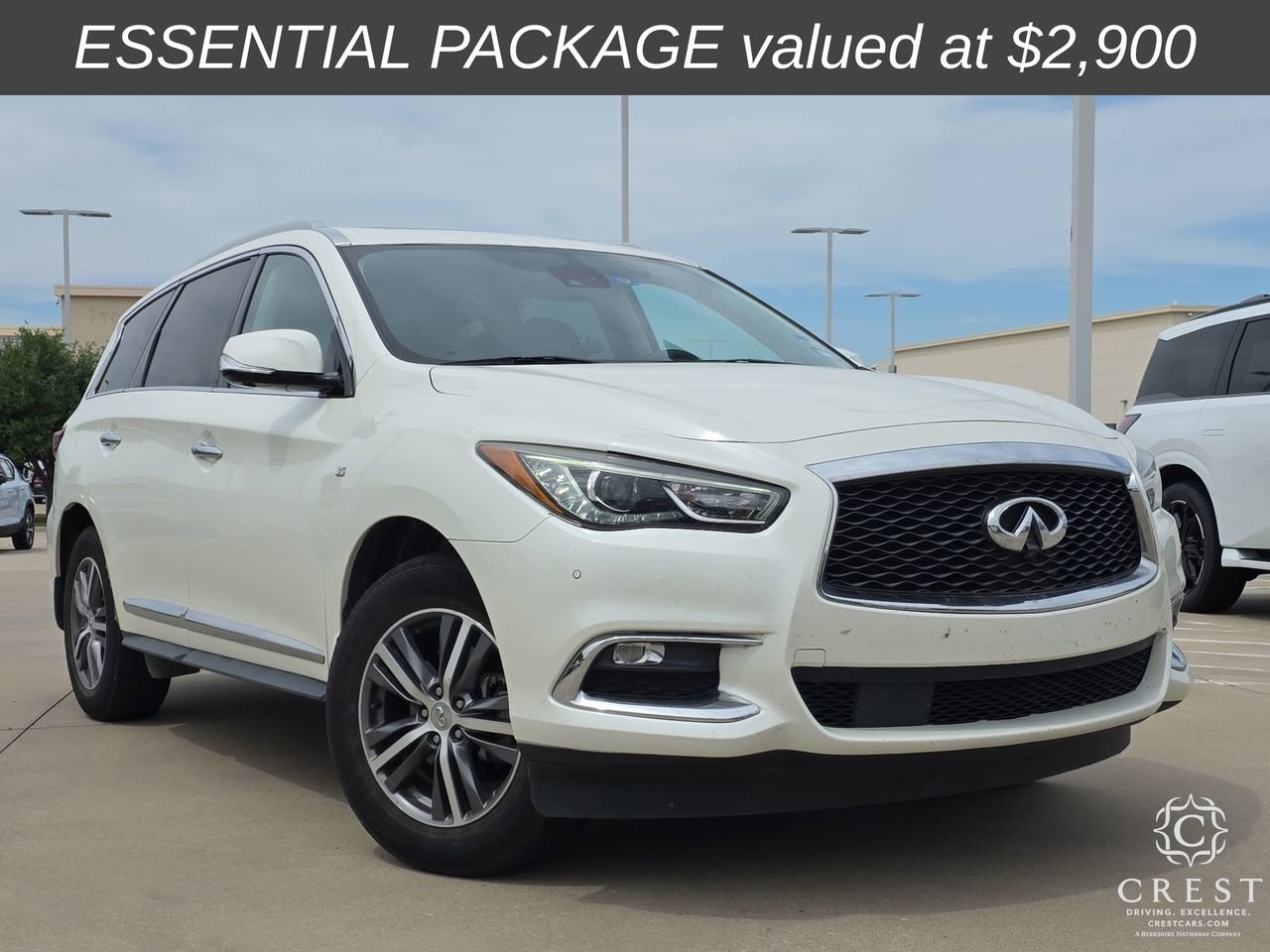 Used 2020 INFINITI QX60 Luxe w/ Essential Package image 1