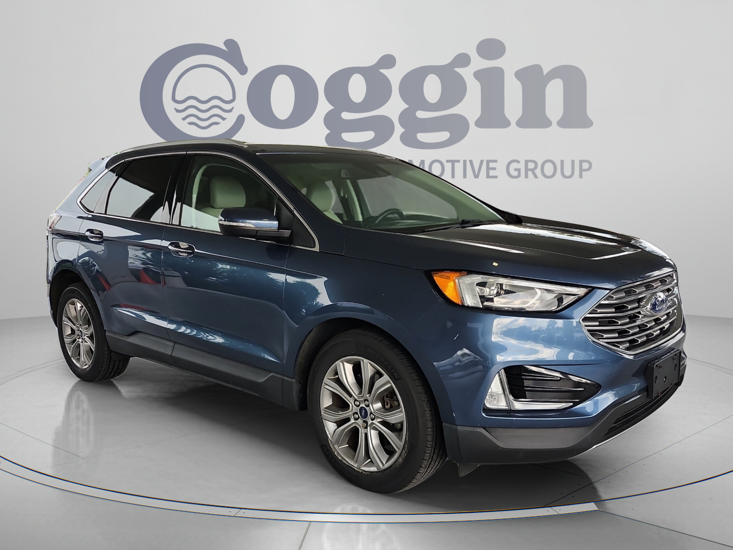 Used 2019 Ford Edge Titanium w/ Cold Weather Package AWD/4WD image 7