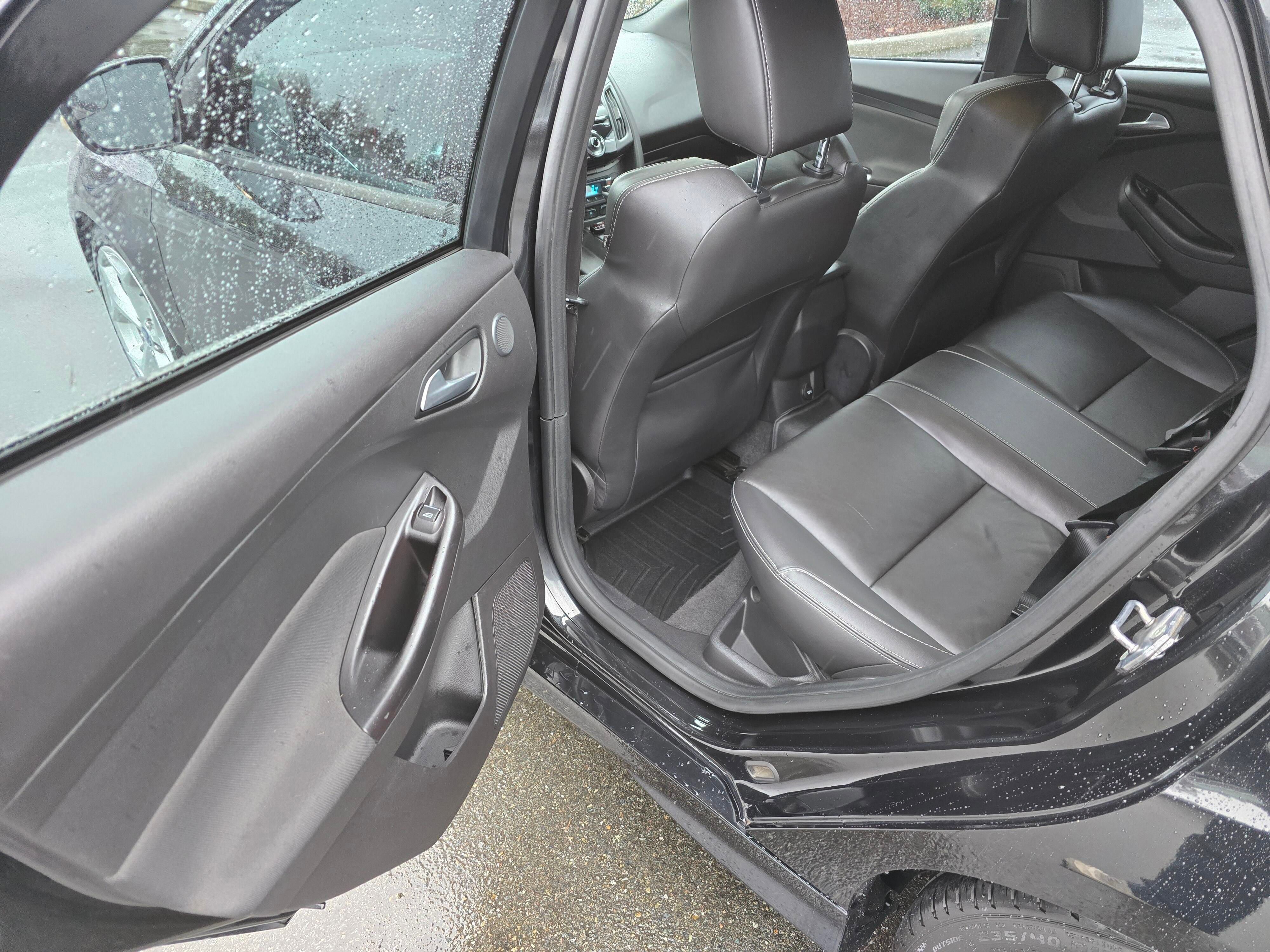 Used 2013 Ford Focus ST image 28