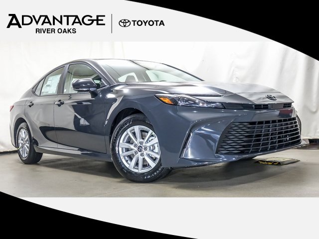 New 2026 Toyota Camry LE video 1