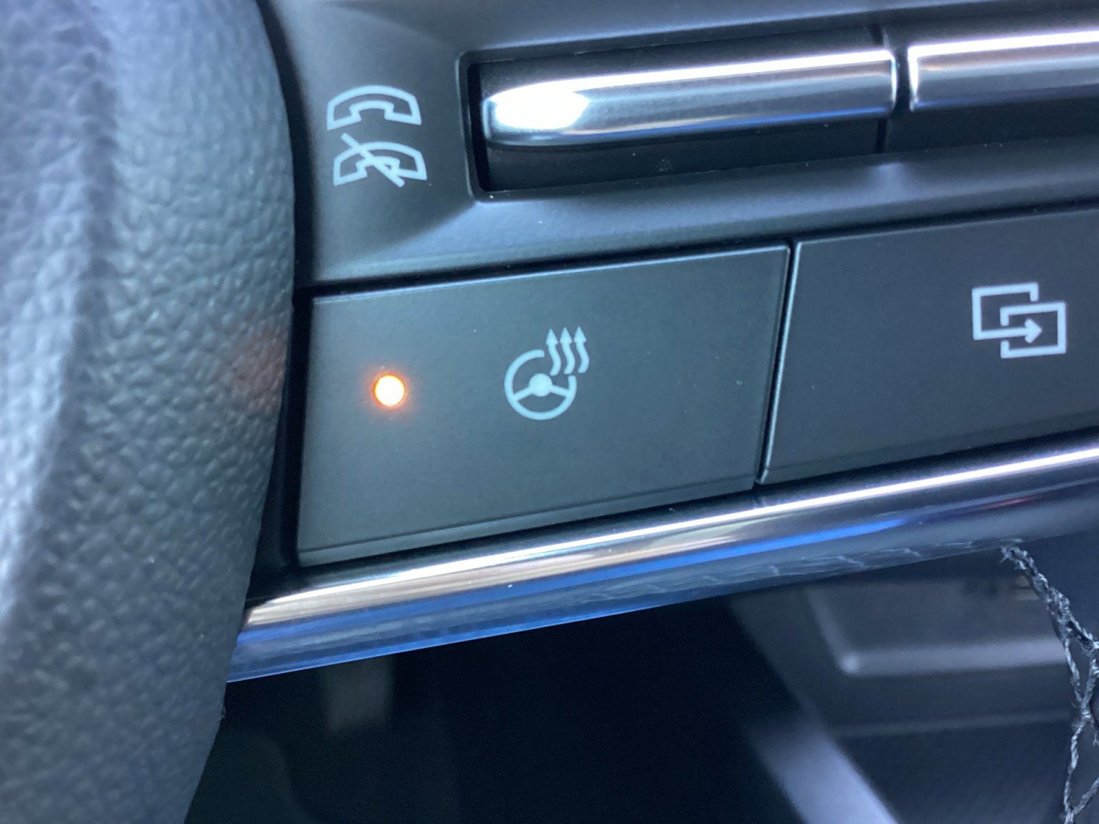 Used 2025 Chevrolet Equinox LT w/ Safety and Technology Package image 30