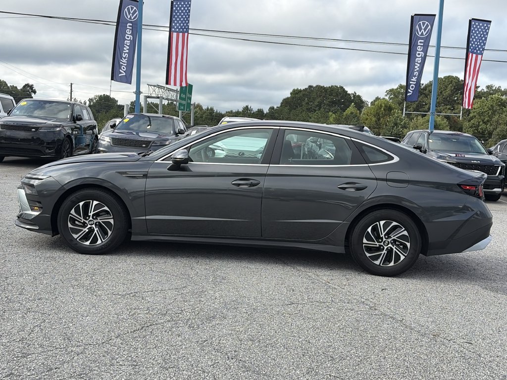 Used 2026 Hyundai Sonata Blue FWD image 21