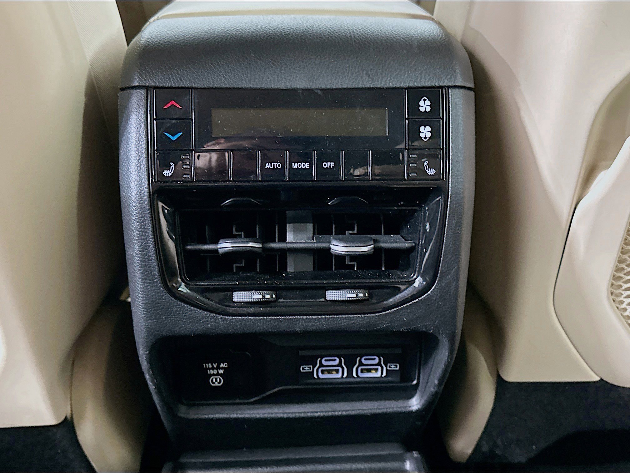 Used 2021 Jeep Grand Cherokee L Limited image 27