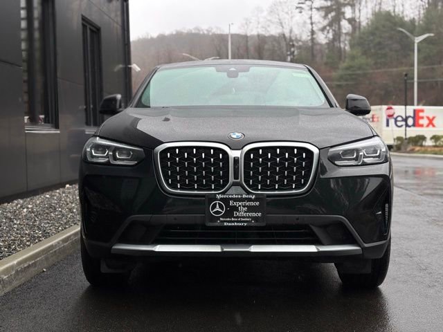 Used 2024 BMW X4 xDrive30i w/ Premium Package AWD/4WD image 12