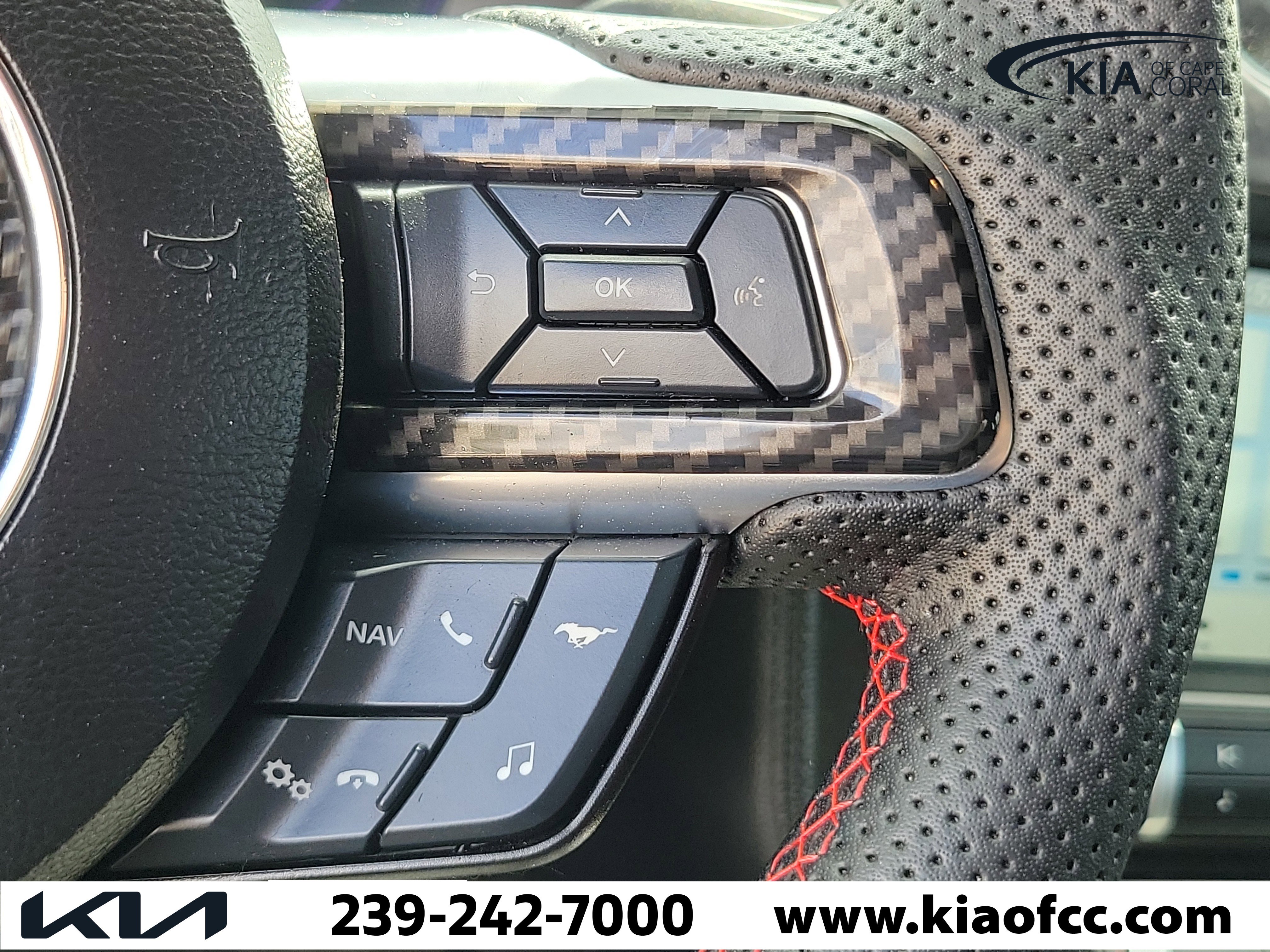 Used 2018 Ford Mustang GT Premium w/ GT Performance Package RWD image 18
