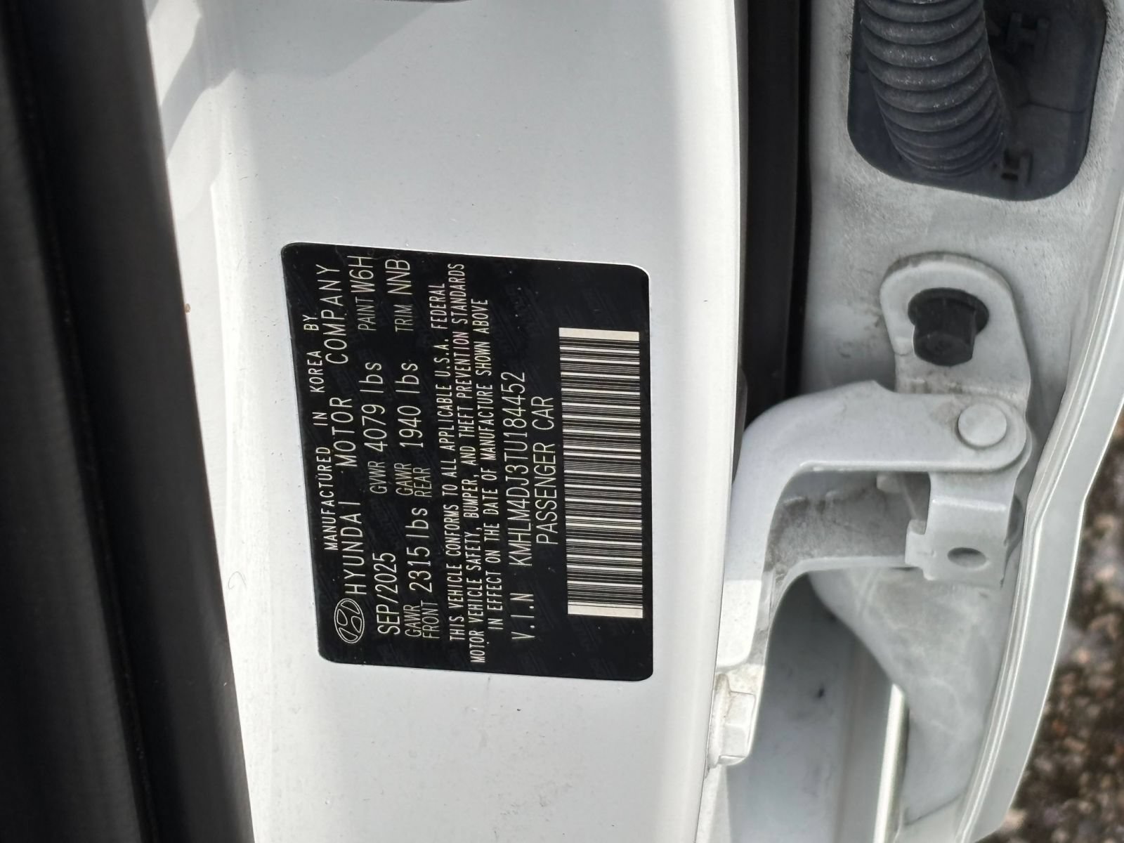 Used 2026 Hyundai Elantra Hybrid FWD image 21