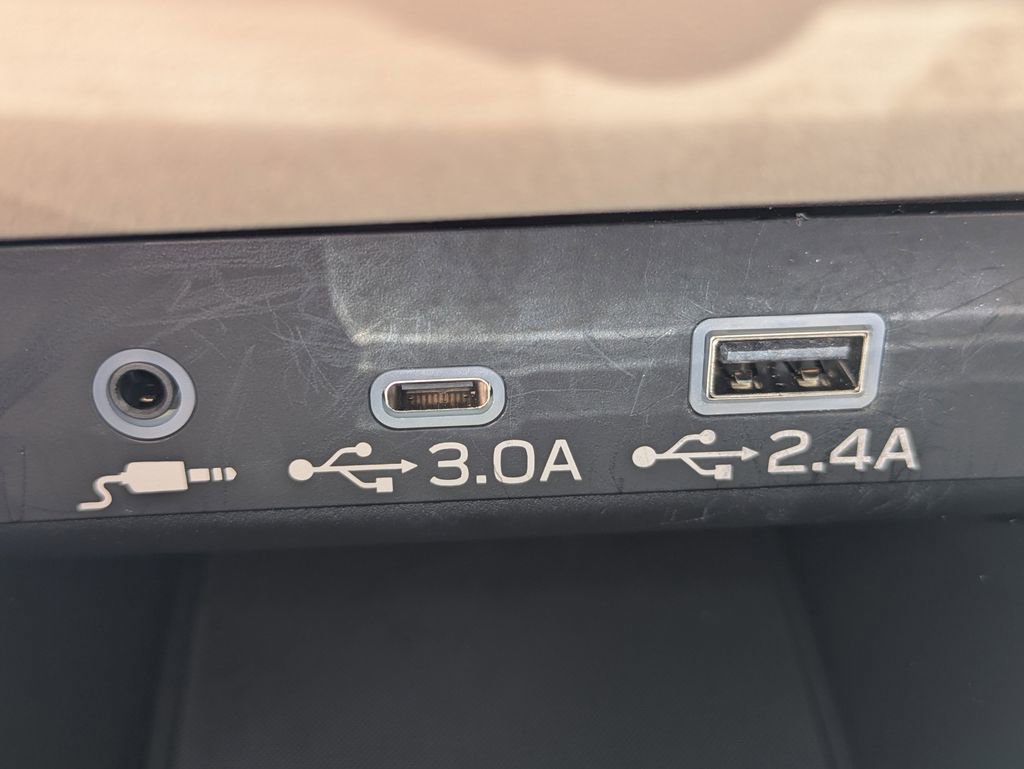 Certified 2025 Subaru Outback Premium image 26