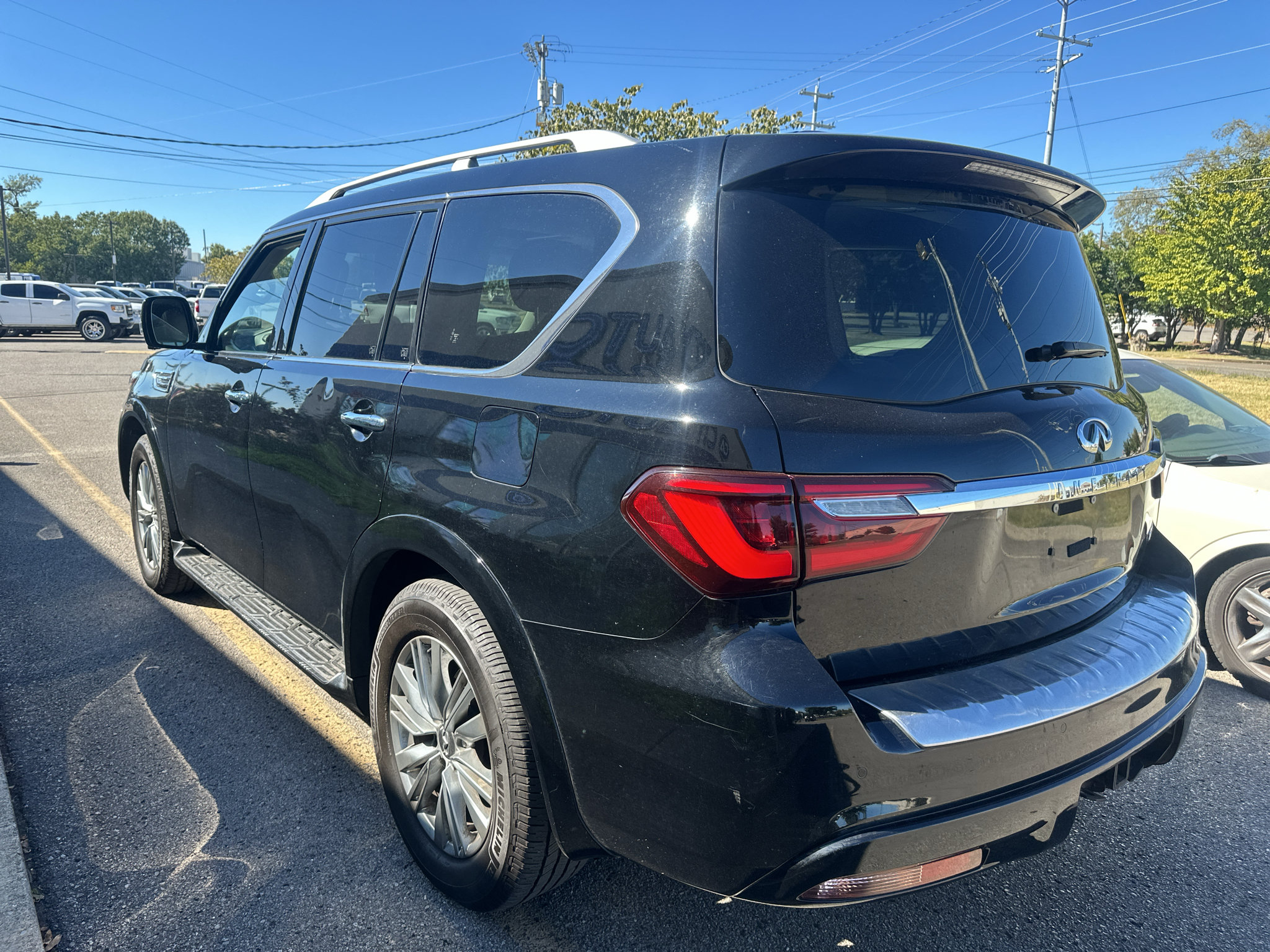 Used 2021 INFINITI QX80 Luxe RWD image 6