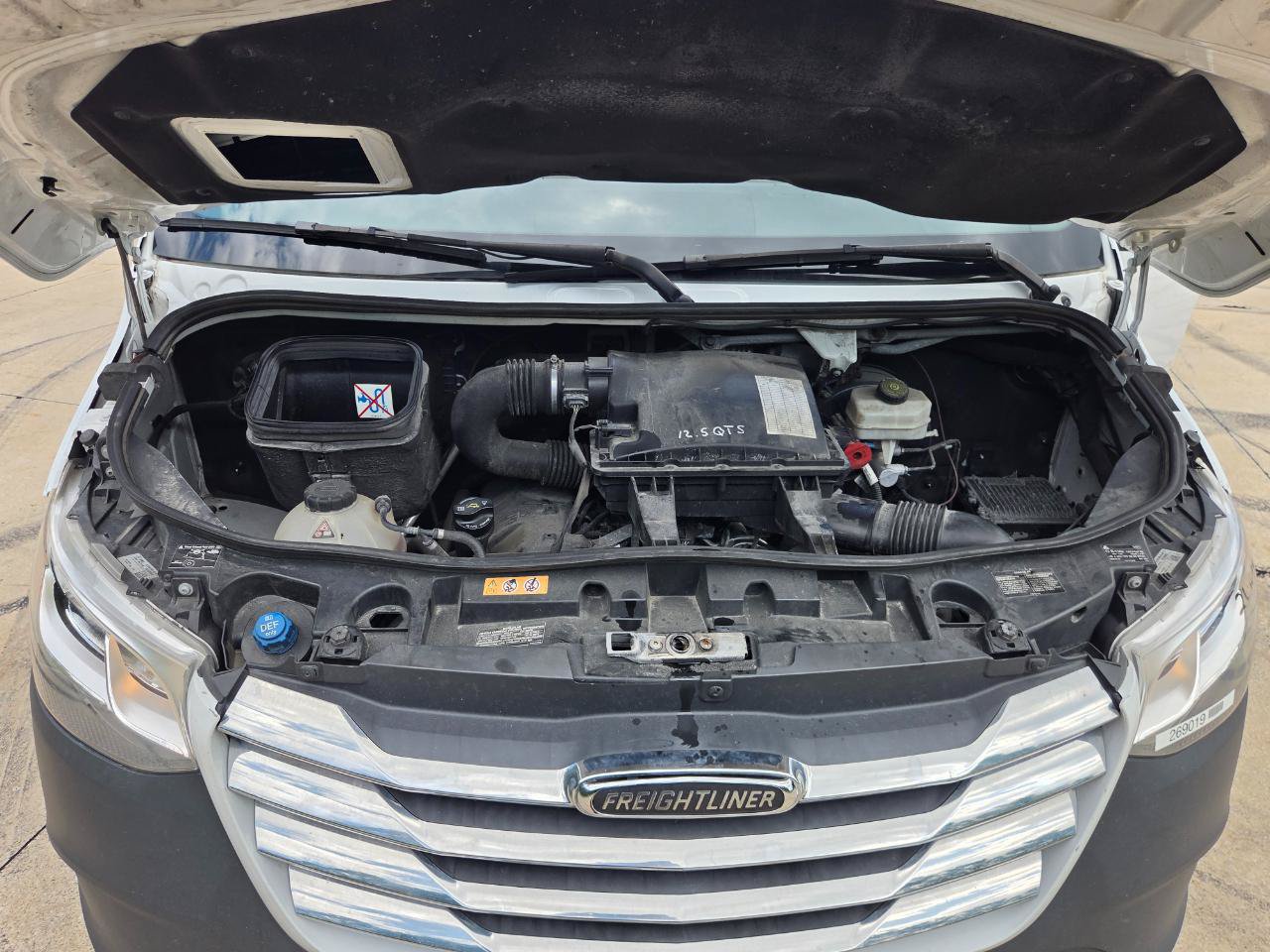 Used 2019 Freightliner Sprinter 144 RWD image 35