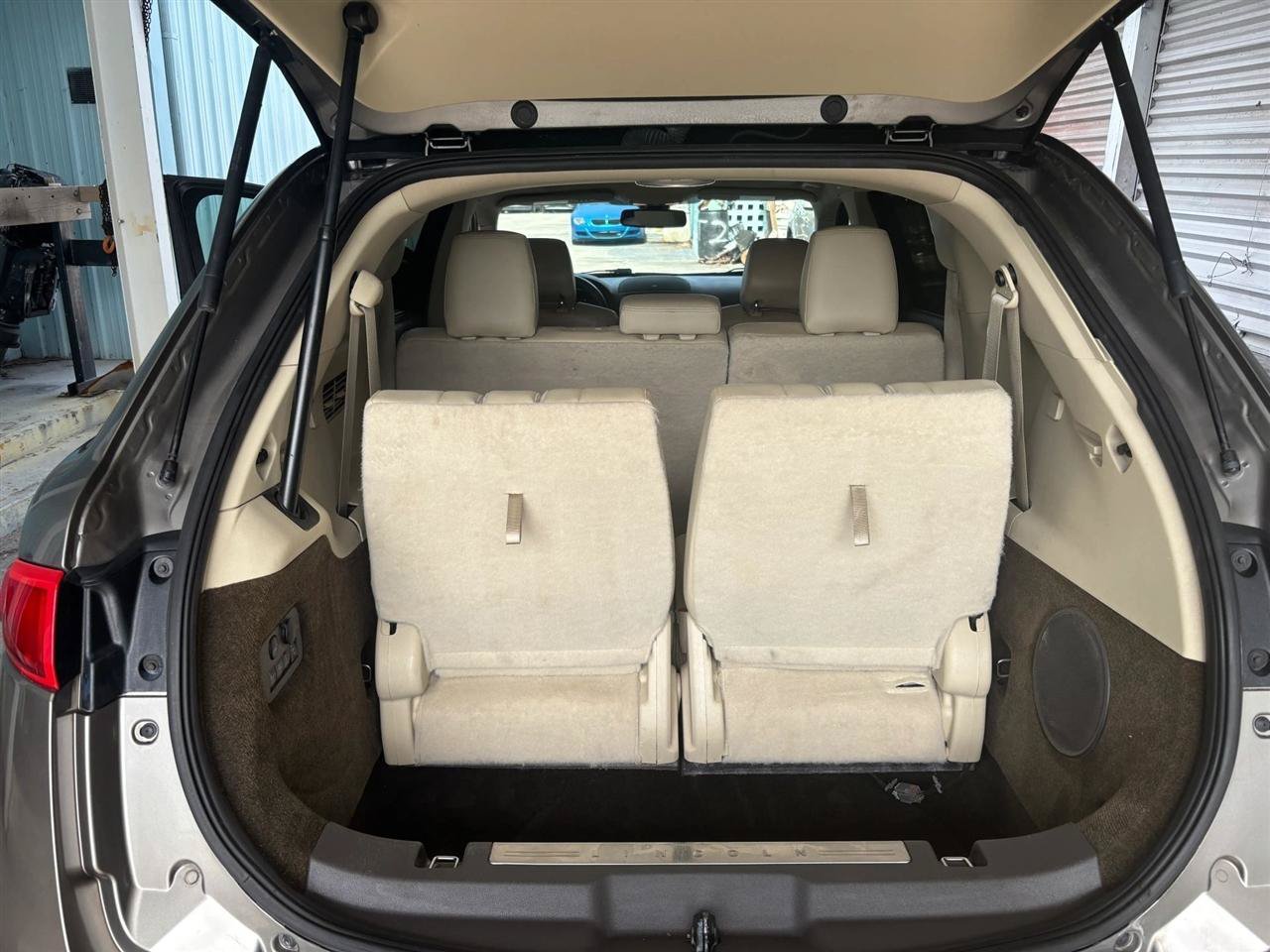 Used 2015 Lincoln MKT AWD w/ Equipment Group 201A image 15