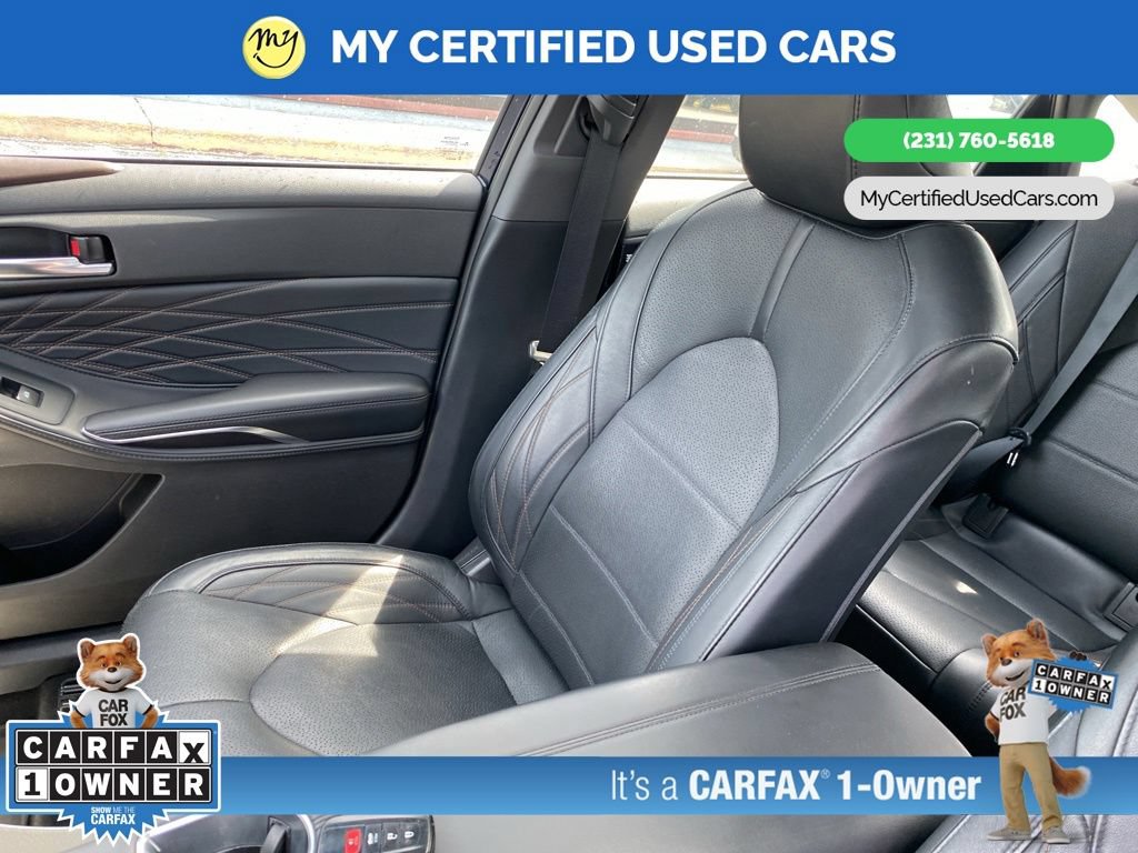 Used 2022 Toyota Avalon Limited FWD image 14