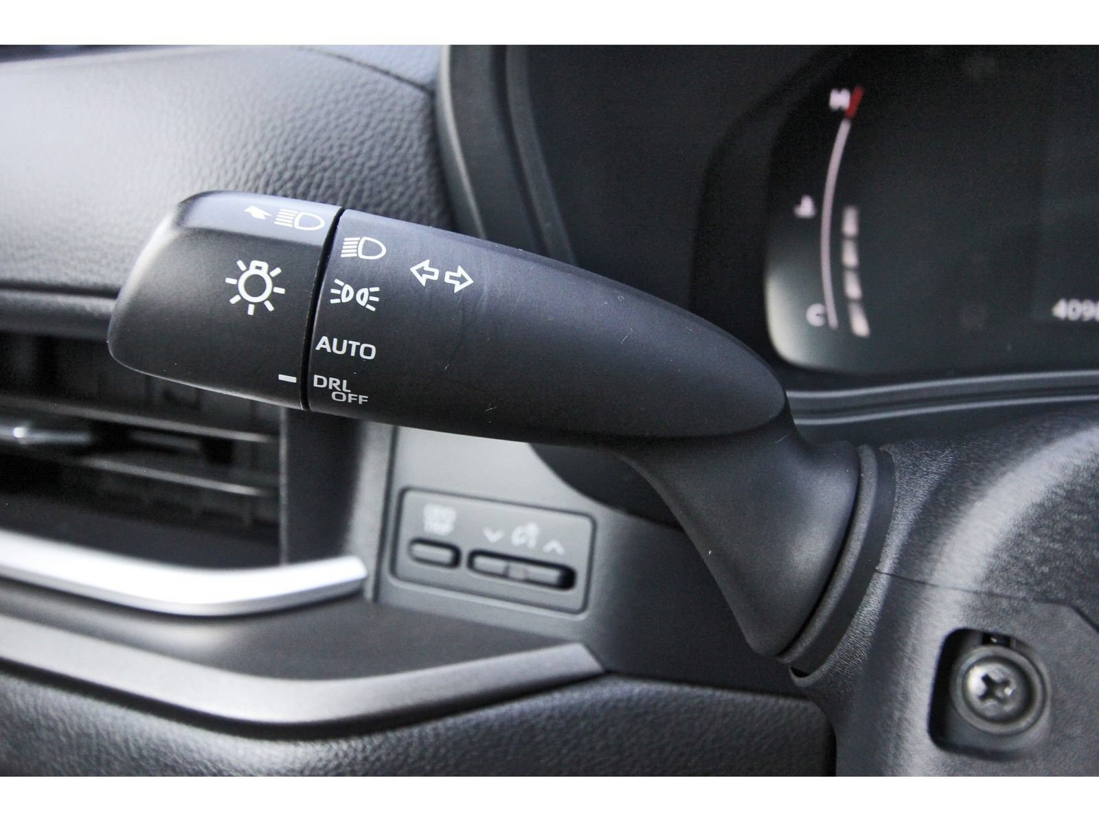 Used 2024 Toyota Grand Highlander AWD image 21
