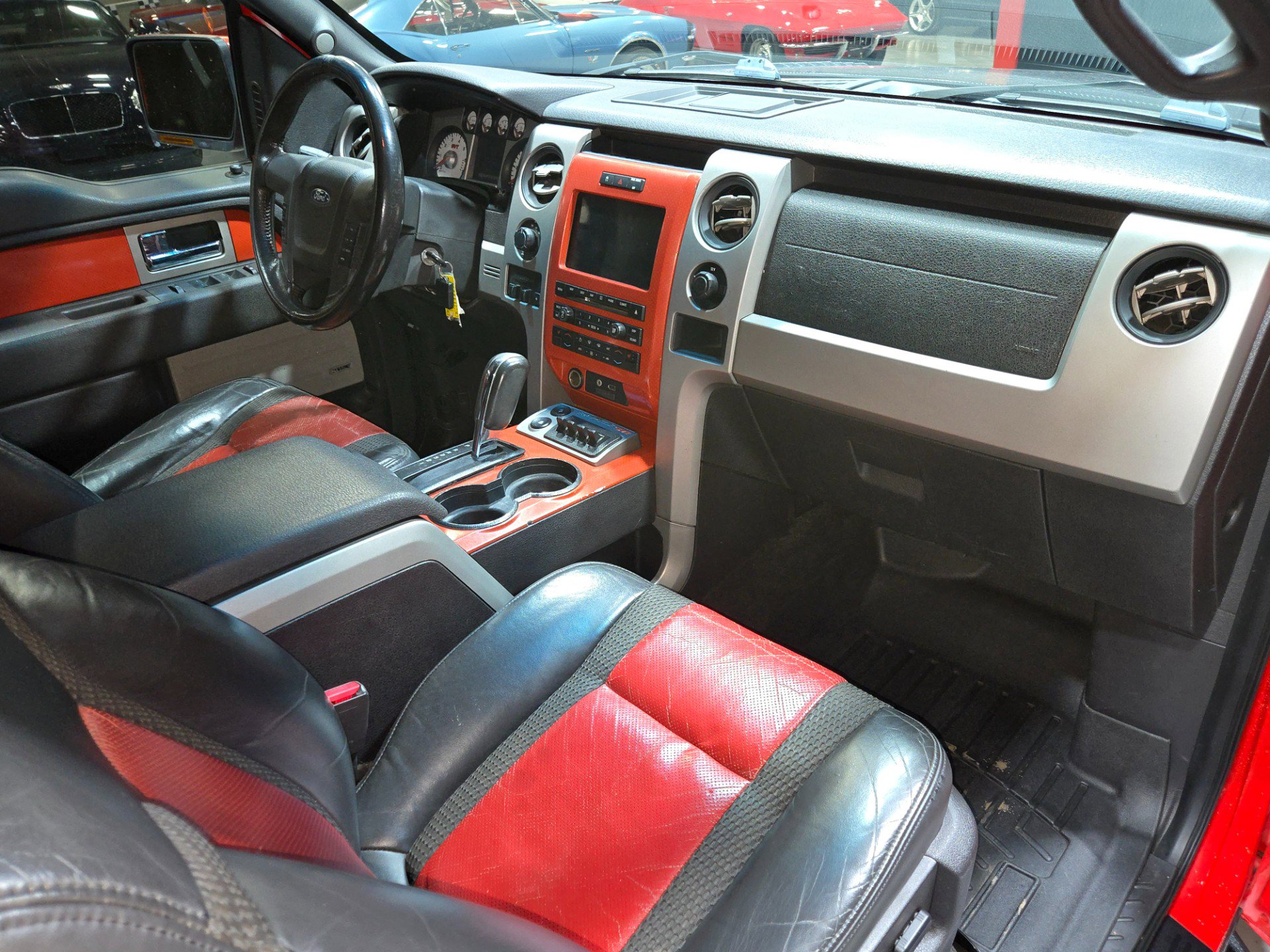 Used 2010 Ford F150 Raptor AWD/4WD image 73