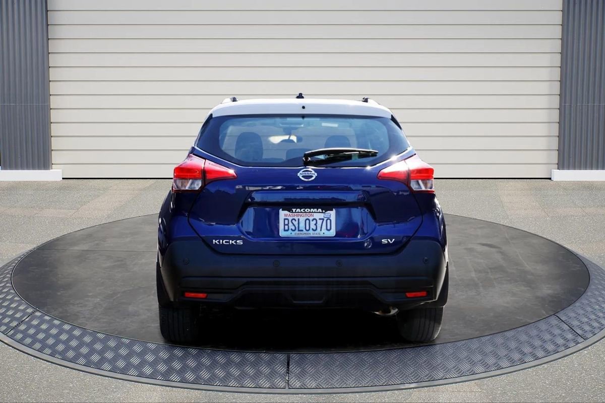 Used 2020 Nissan Kicks SV FWD image 6