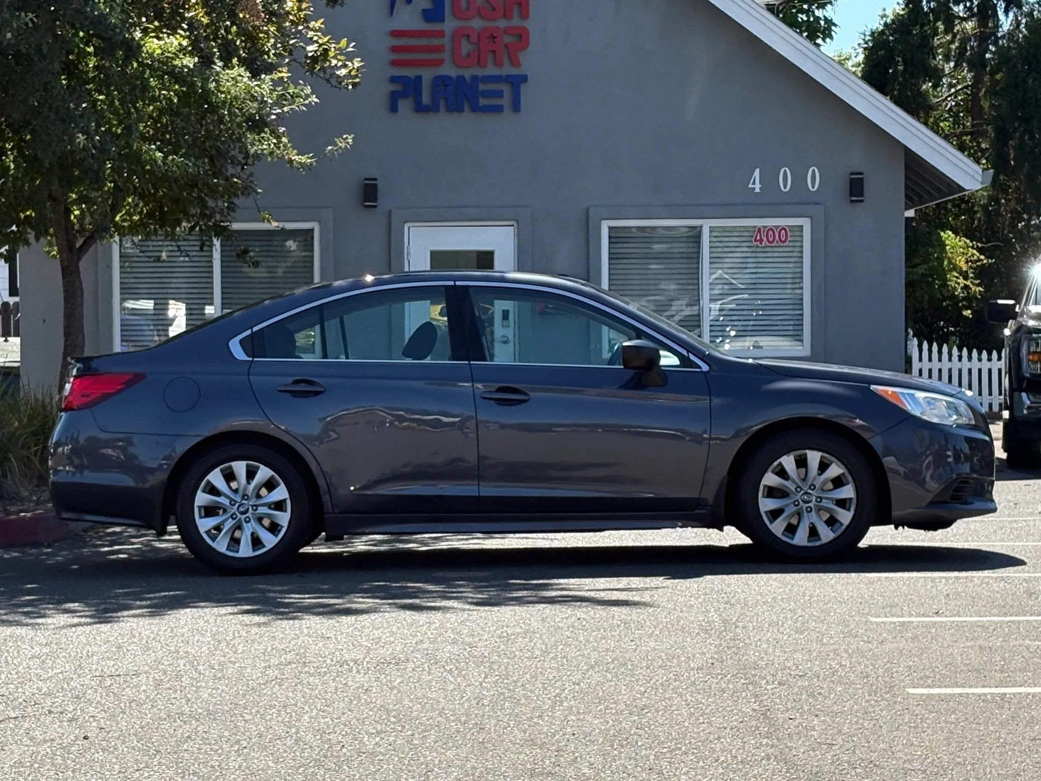 Used 2017 Subaru Legacy 2.5i w/ Alloy Wheel Package AWD/4WD image 4