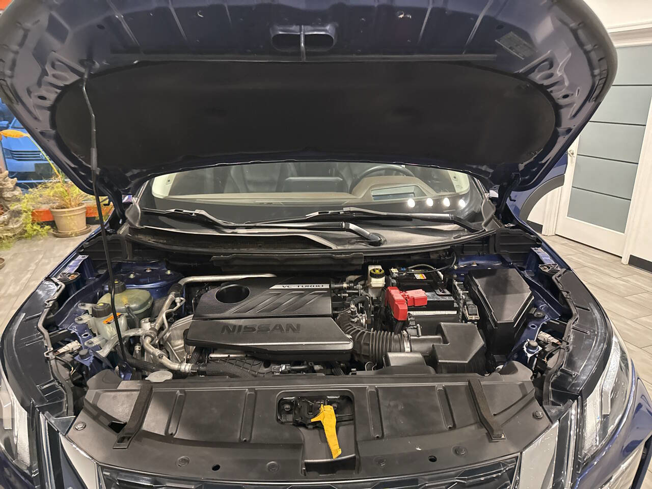 Used 2022 Nissan Rogue Platinum w/ Head-Up Display Package image 52