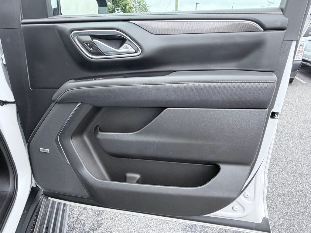 Used 2023 GMC Yukon AT4 w/ AT4 Premium Plus Package AWD/4WD image 35