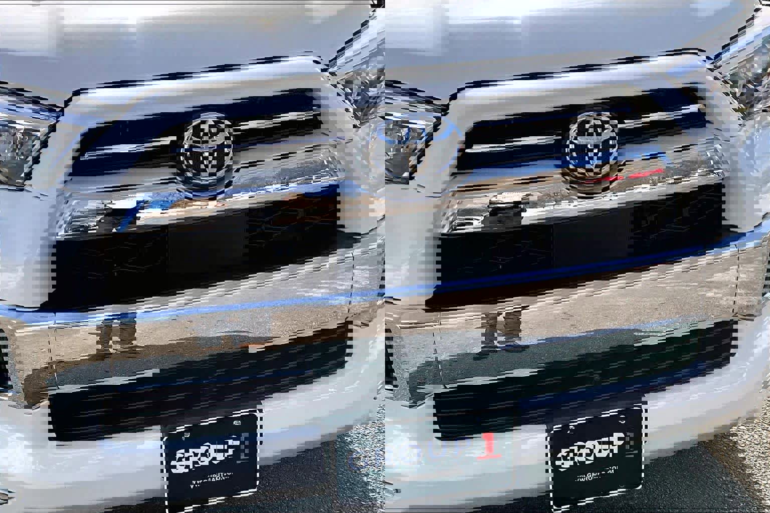 Used 2023 Toyota 4Runner Limited image 30