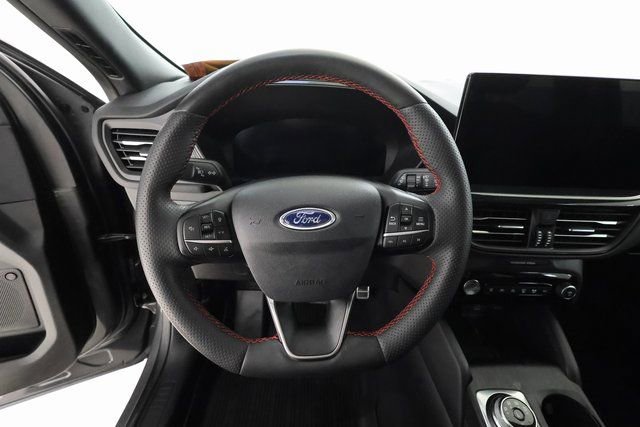 Used 2023 Ford Escape ST-Line Elite w/ Premium Technology Package image 12