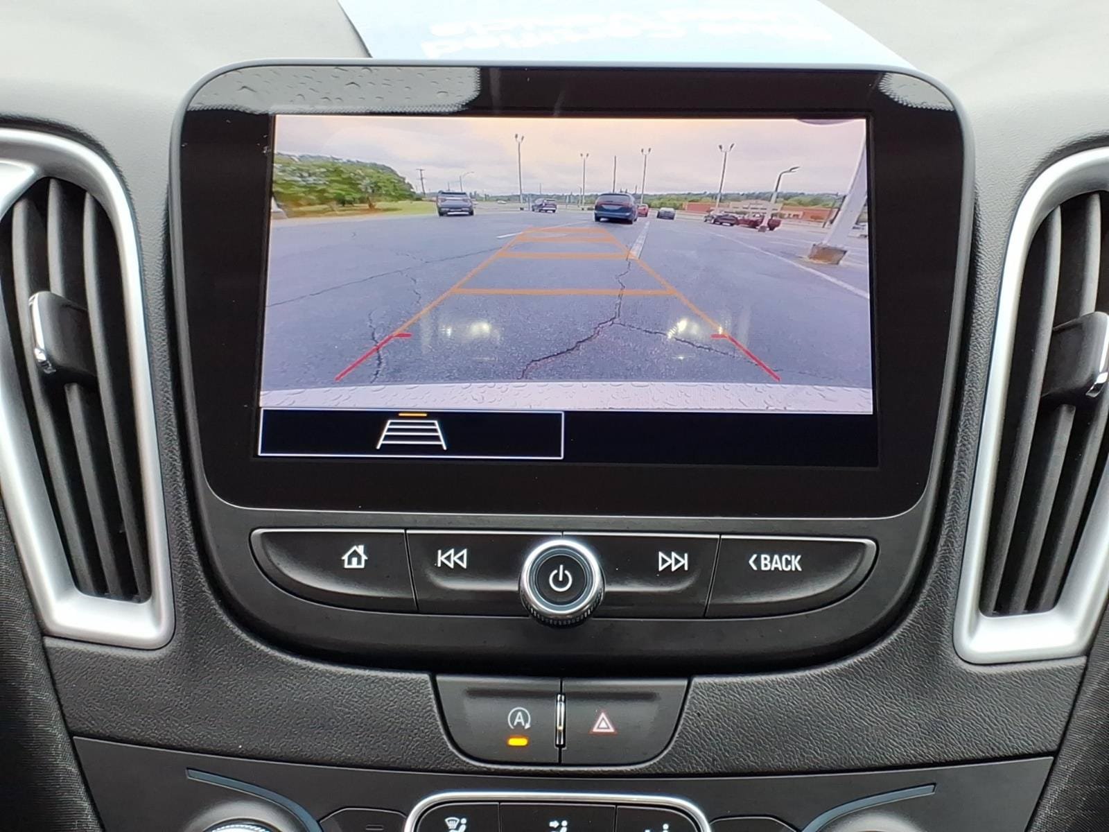 Used 2024 Chevrolet Malibu LT FWD image 22