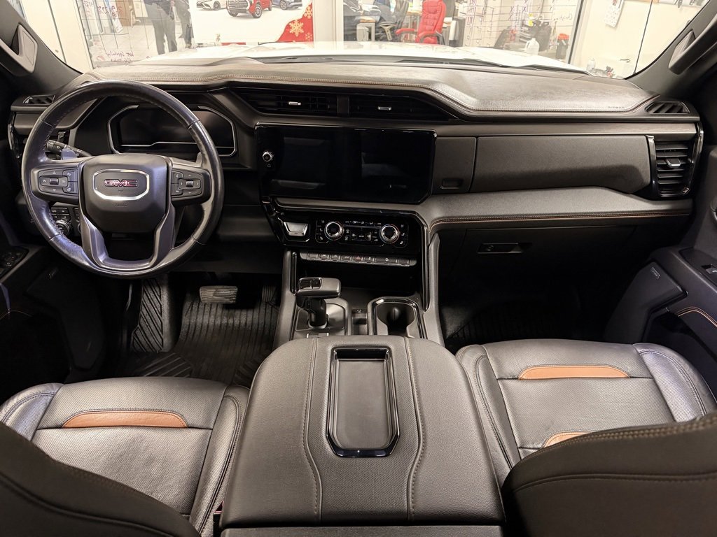 Certified 2022 GMC Sierra 1500 AT4 w/ AT4 Preferred Package image 7