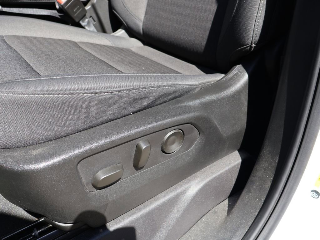 Used 2024 Chevrolet Silverado 2500 Custom w/ Custom Value Package AWD/4WD image 19