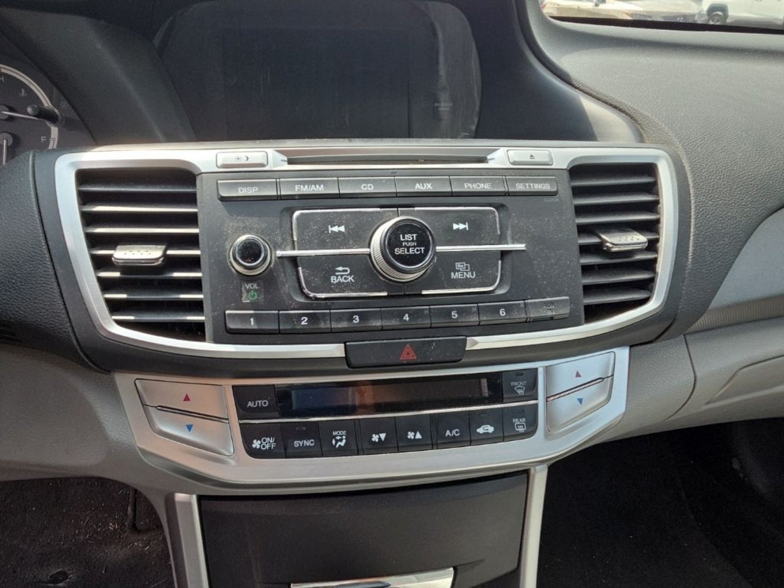 Used 2013 Honda Accord LX image 15
