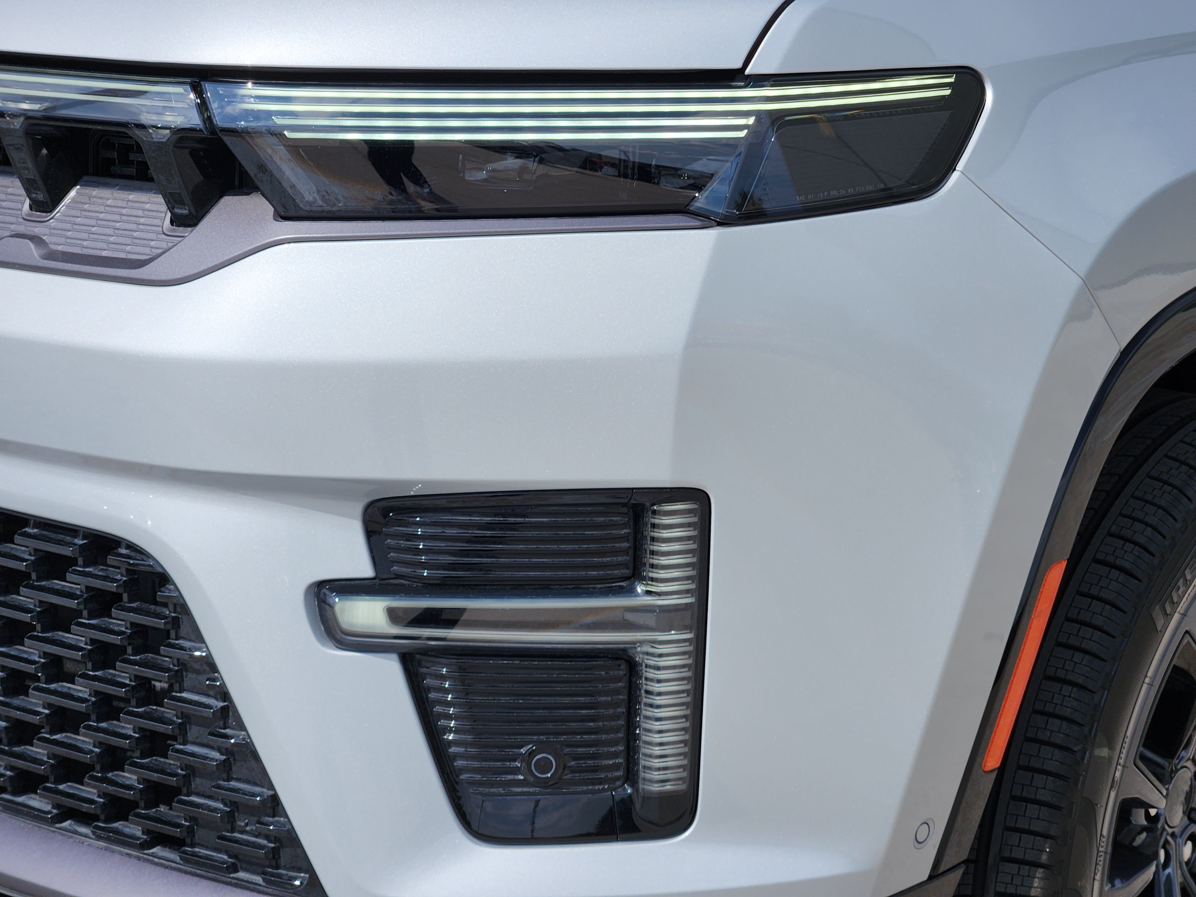 New 2026 Jeep Grand Wagoneer Summit AWD/4WD image 6