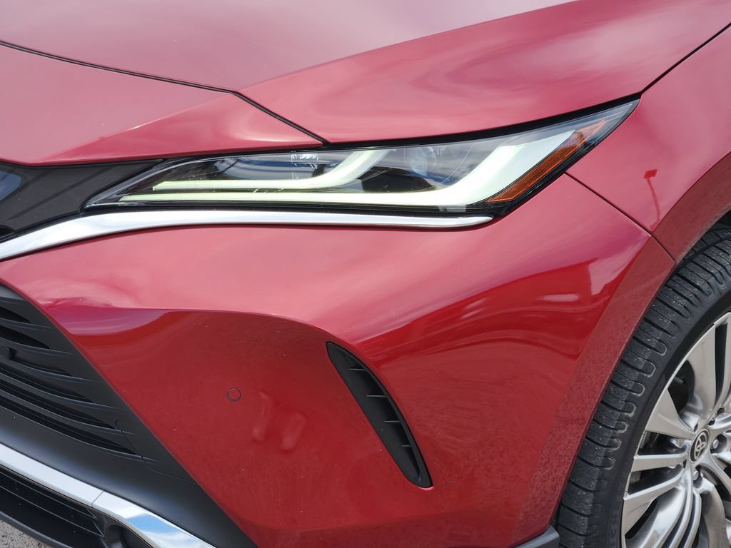 Used 2021 Toyota Venza Limited AWD/4WD image 5