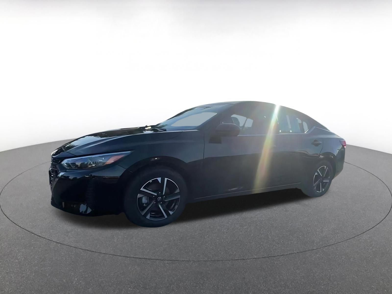 Used 2025 Nissan Sentra SV image 8