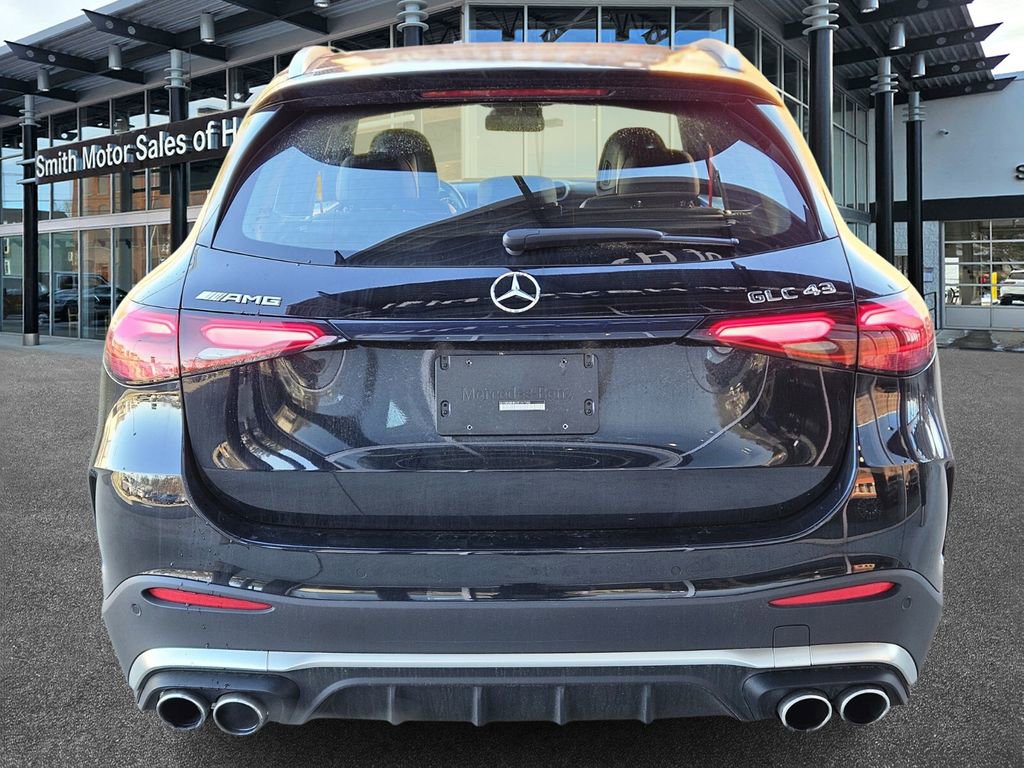 Used 2025 Mercedes-Benz GLC 43 AMG 4MATIC image 4