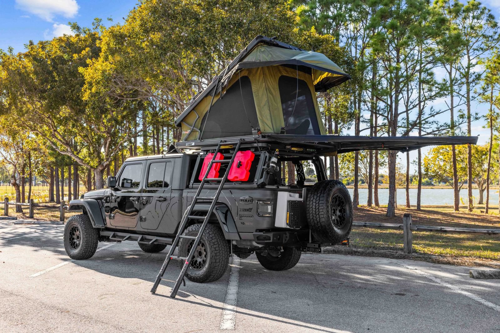 Used 2020 Jeep Gladiator Sport AWD/4WD image 29