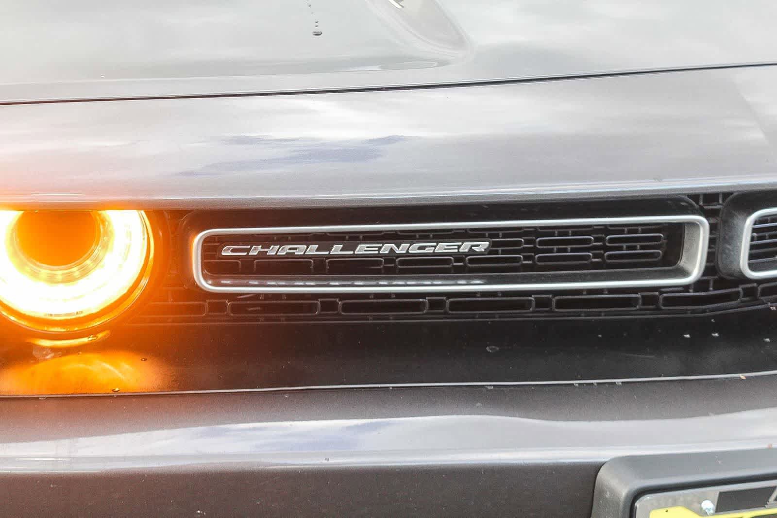 Used 2023 Dodge Challenger SXT RWD image 14