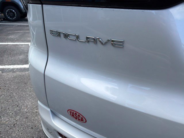 Used 2025 Buick Enclave Avenir FWD image 6