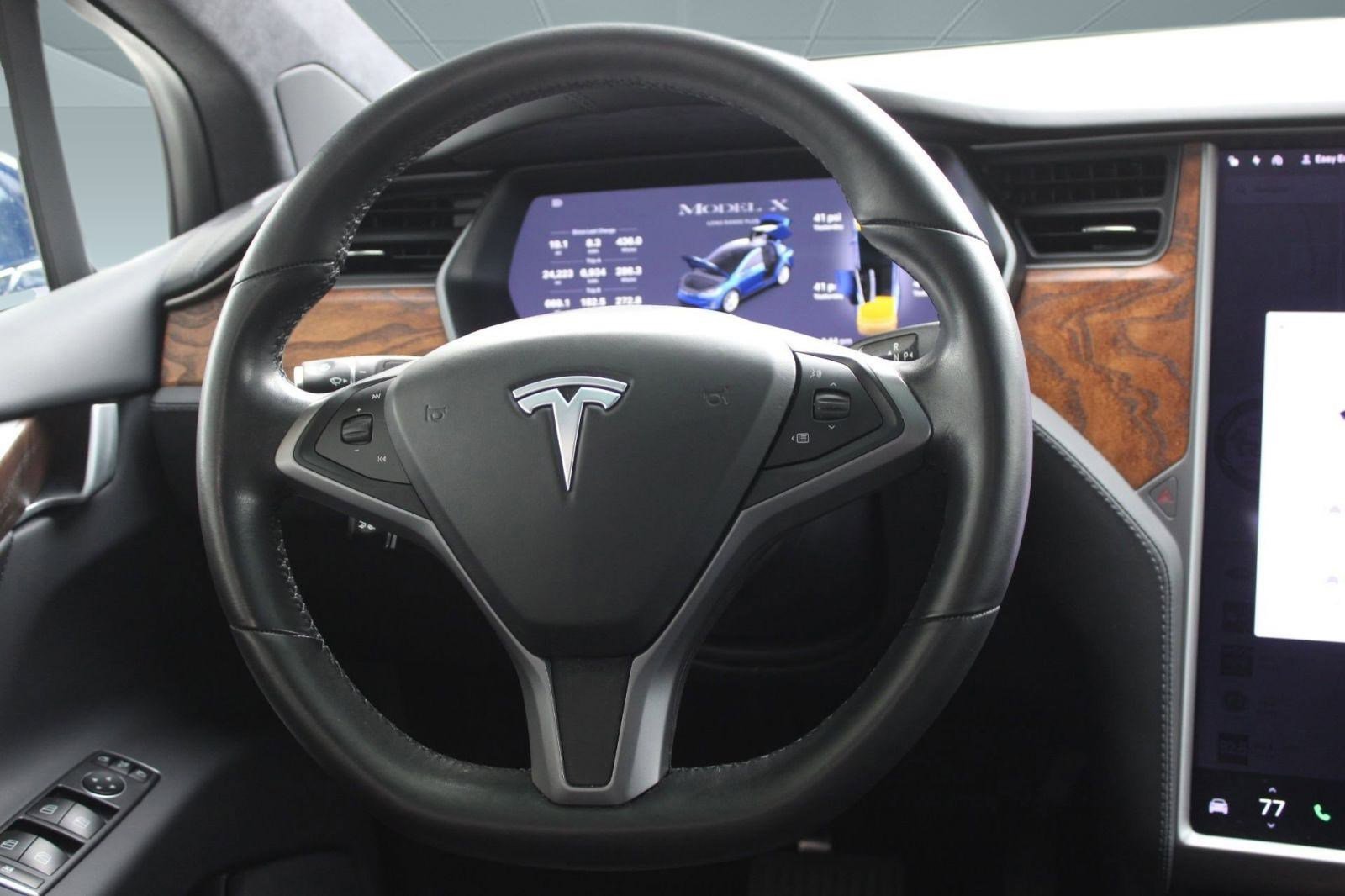 Used 2020 Tesla Model X Long Range image 16