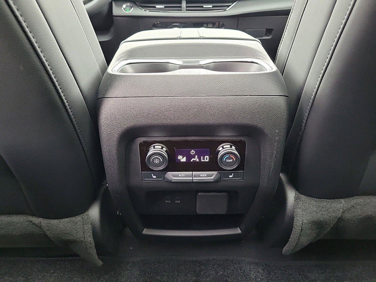 New 2026 Buick Enclave Avenir w/ Super Cruise Package image 10