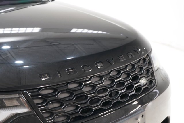 Used 2024 Land Rover Discovery Dynamic SE image 10