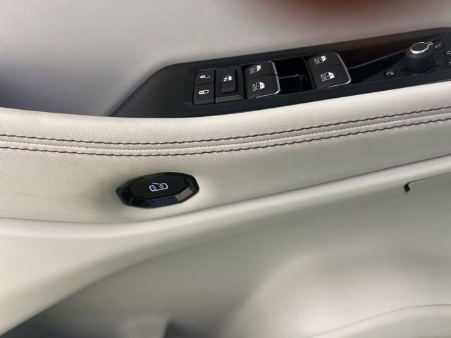 Used 2025 Jeep Wagoneer S Limited AWD/4WD image 31