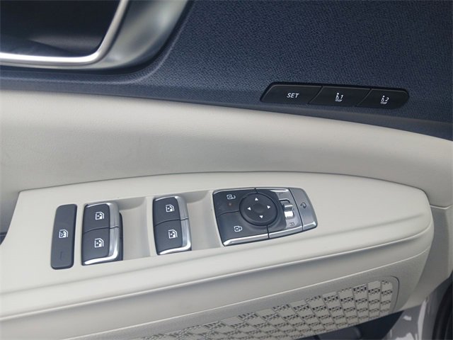 New 2026 Kia Carnival SX image 13