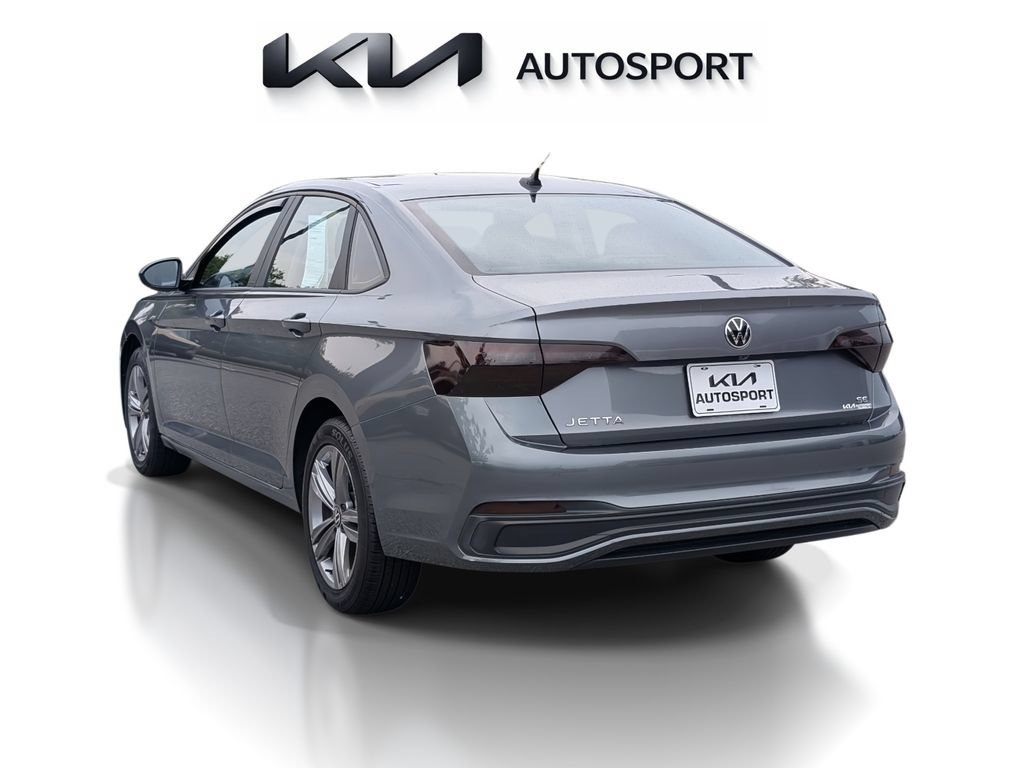 Used 2022 Volkswagen Jetta SE FWD image 11