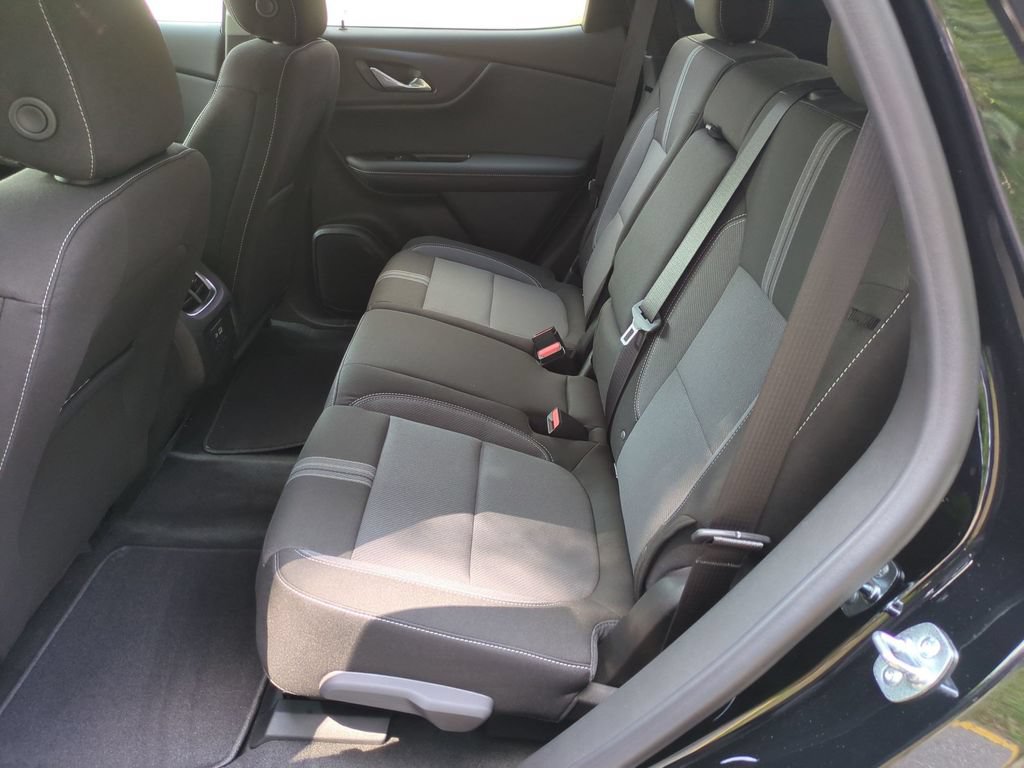 New 2026 Chevrolet Blazer LT FWD image 28